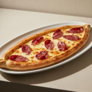 Pastırmalı Kaşarlı Pide